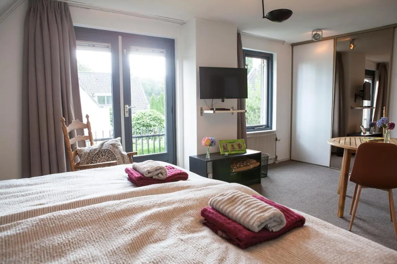 De Heidestroper Bed & Breakfast Eindhoven 0*,
